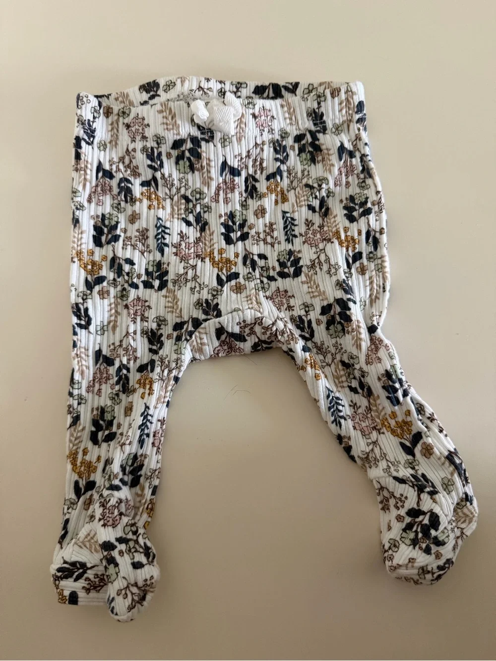 Rachel Zoe Pink Ribbed Baby Bodysuit with Lace Trim. 3 piece.